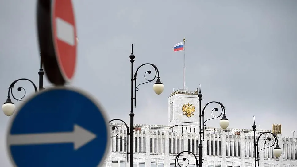 Влияние санкционного фактора будет сдержанным Сколько будет стоить рублю к концу недели