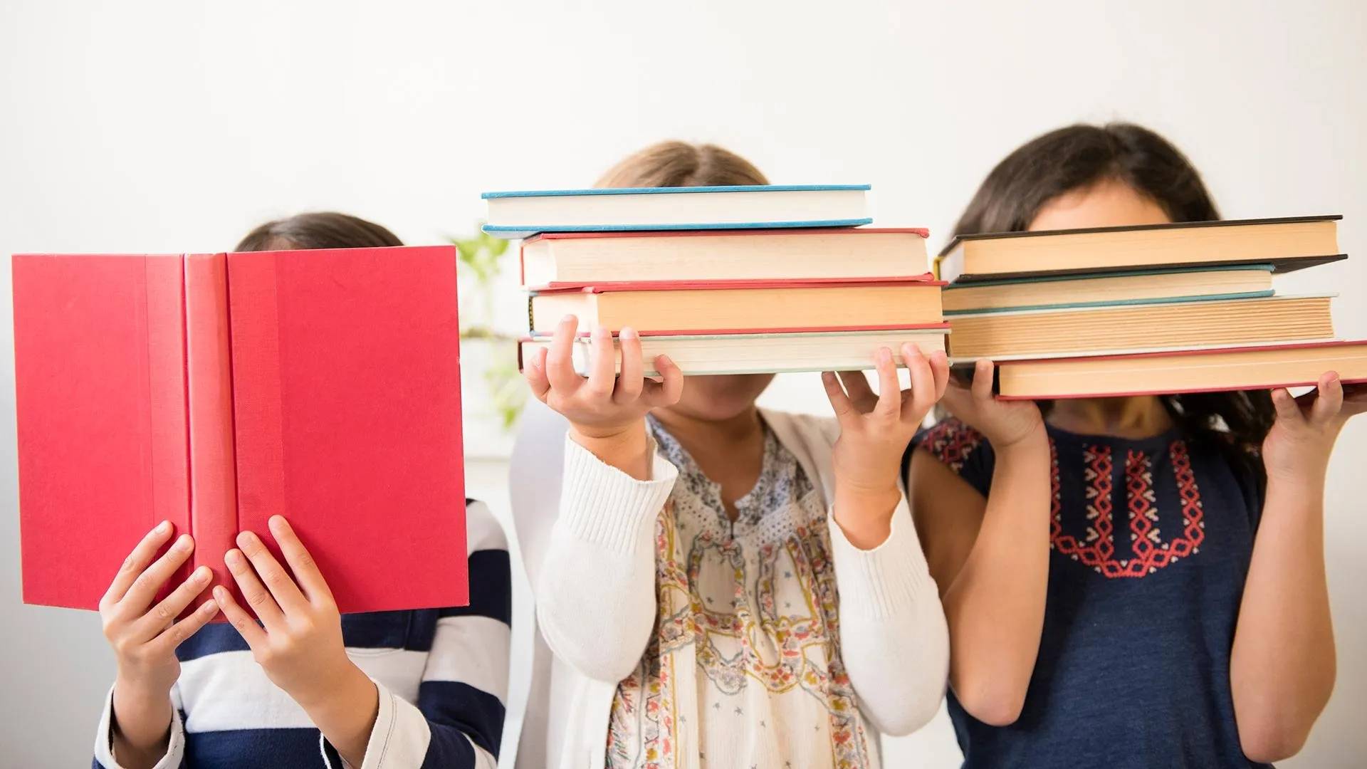 Сколько стоит собрать ребенка в школу