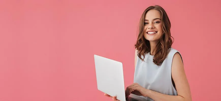 Можно ли с кредитной карты снимать деньги?