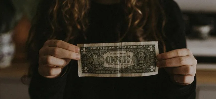 Что делать с долларом сейчас, как лучше хранить? 