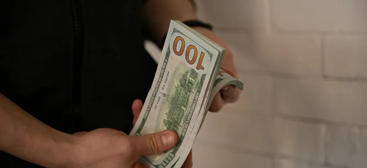 «Продавайте сейчас»: известный в мире миллионер объявил о скором крахе доллара