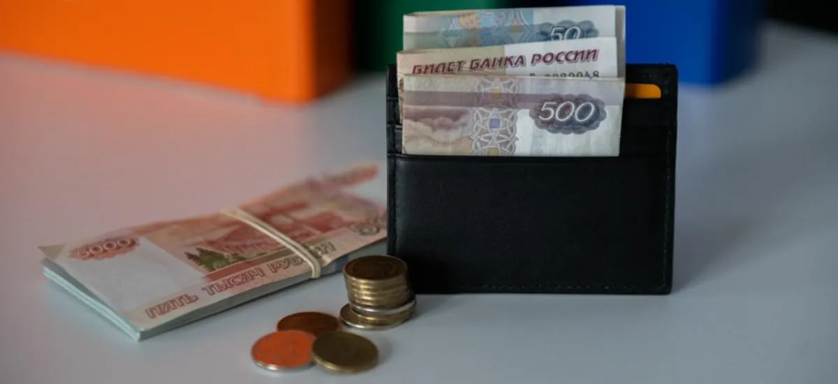 63 трлн в «кубышках»: зачем россияне положили на вклады рекордную сумму?