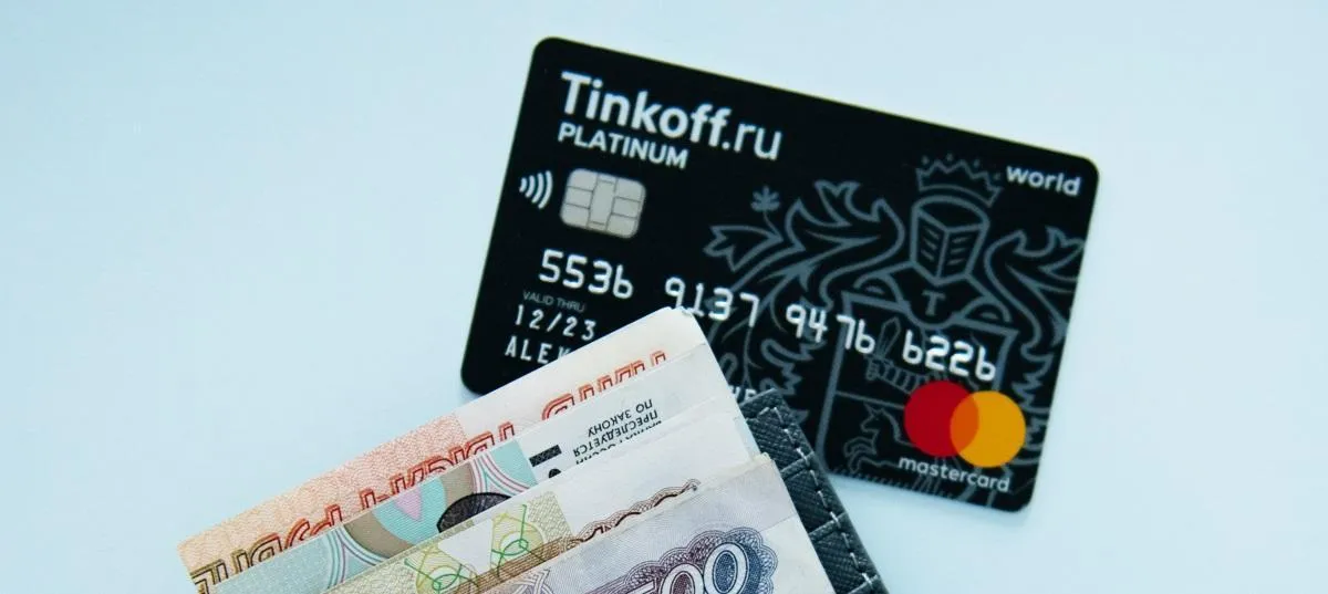 Экономный расчет: как пользоваться корпоративной банковской картой, чтобы получать выгоду?