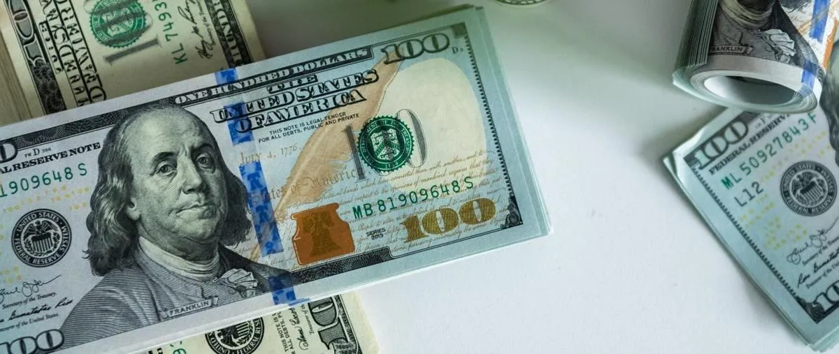 Ждать ли обвалы рубля в августе: по какому пути пойдет валюта?