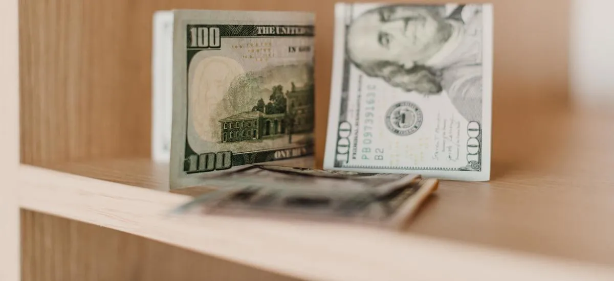 Рубль может взлететь на 10%: на какую отметку выйдет доллар к январю 2026?