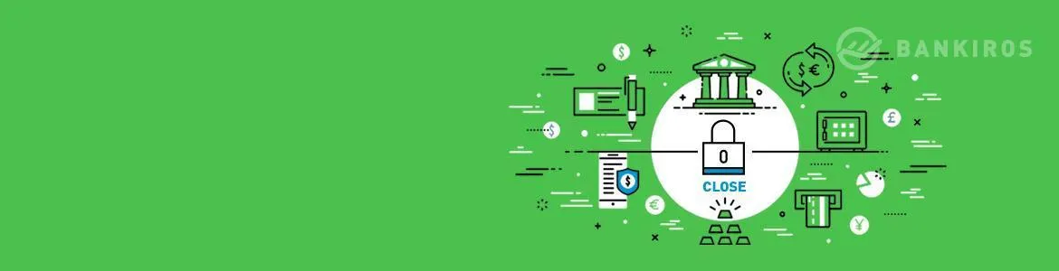 ЦБ отобрал лицензии у двух банков