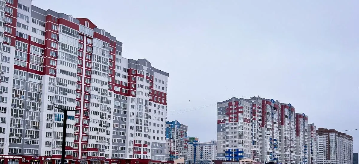 «Россияне остаются без денег и квартир»: как защититься от мошенничества при покупке недвижимости?