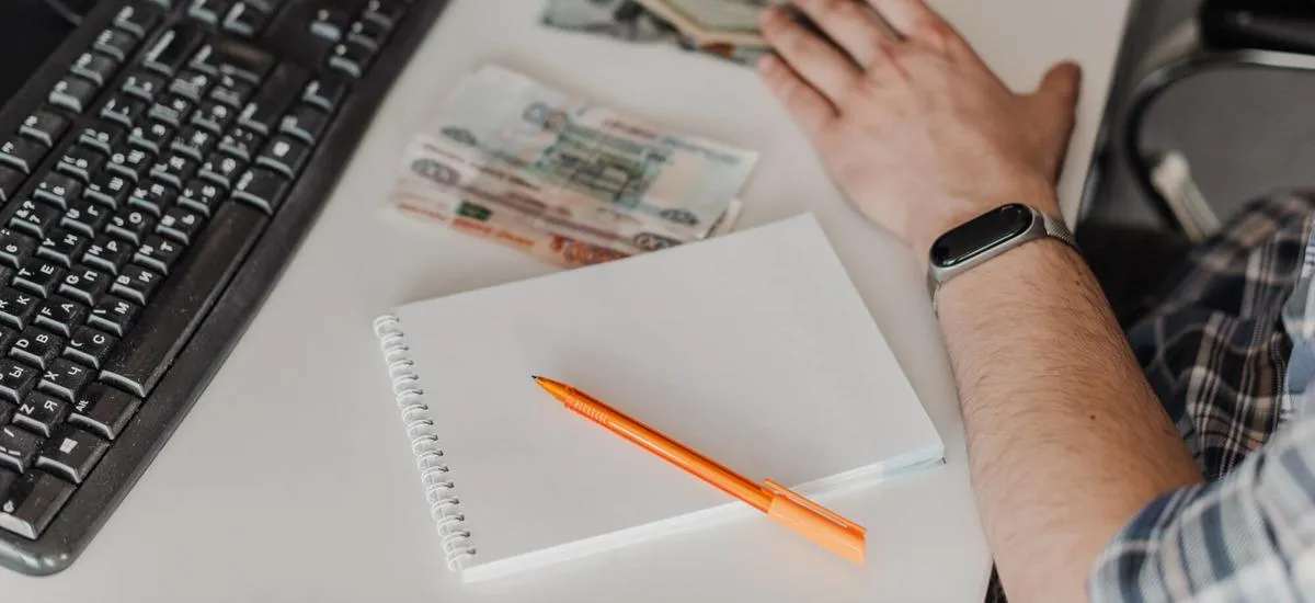 Рынок акций РФ пробил годовой минимум: когда ждать восстановления?