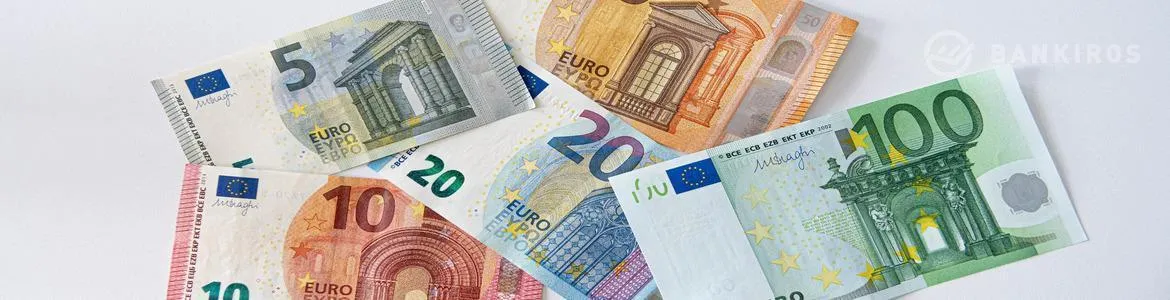 Почему падает евро?