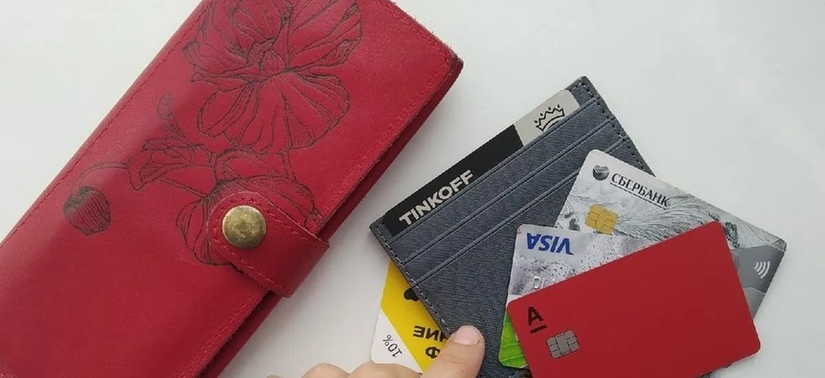 Оформляем кредитную карту: рейтинг банков с лучшими условиями в декабре 2025 года