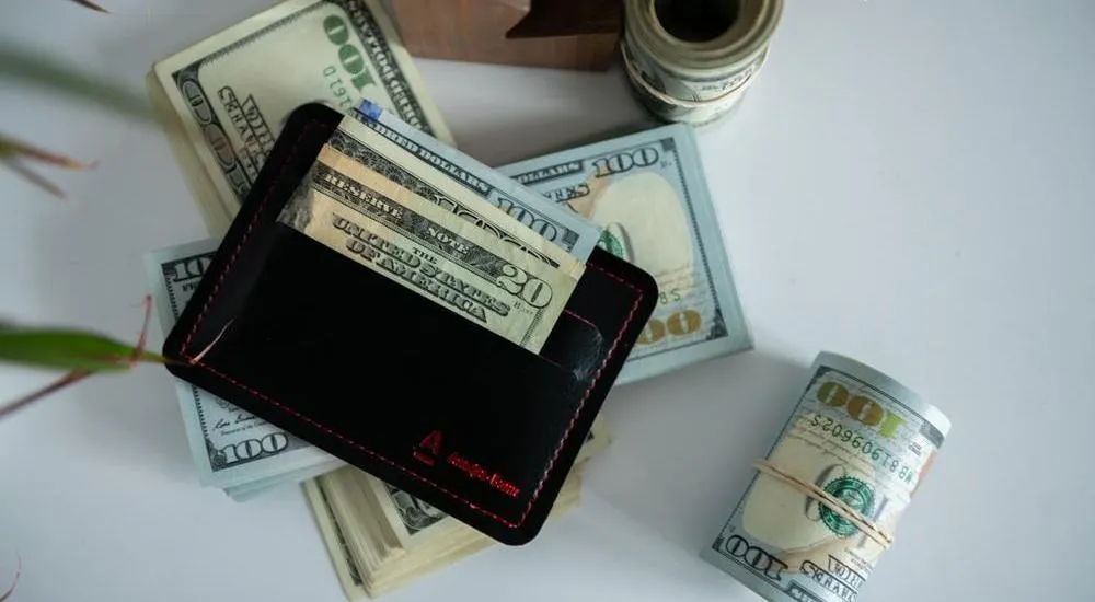 Злостные неплательщики и обнальщики: за что блокировали счета у бизнеса в 2021 году?