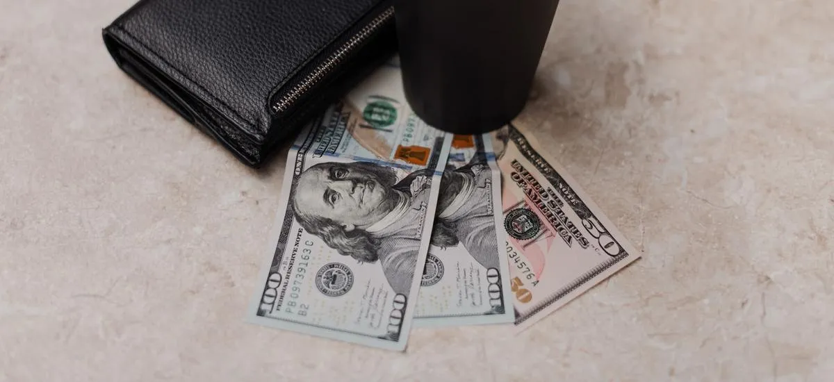 Прогноз курса доллара: стоит ли поспешить с покупкой валюты?