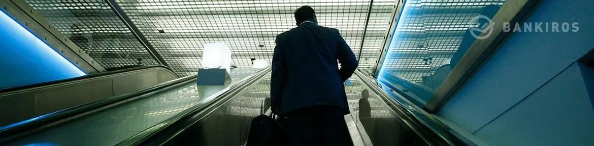 Названа причина обеднения среднего класса в России