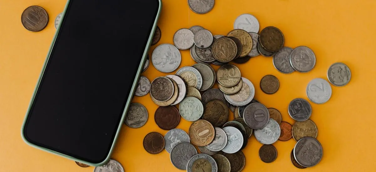 «Платишь взносы – считаешься работающим»: кого могут лишить страховой пенсии? 