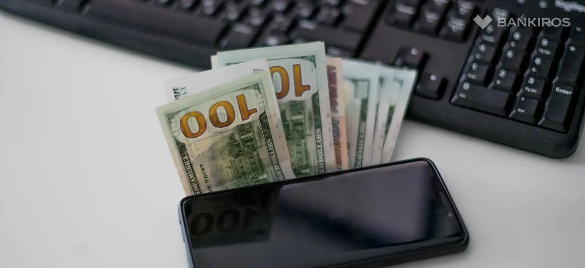 Доллар превысит 90 и направится к 100: когда ждать ослабления рубля?